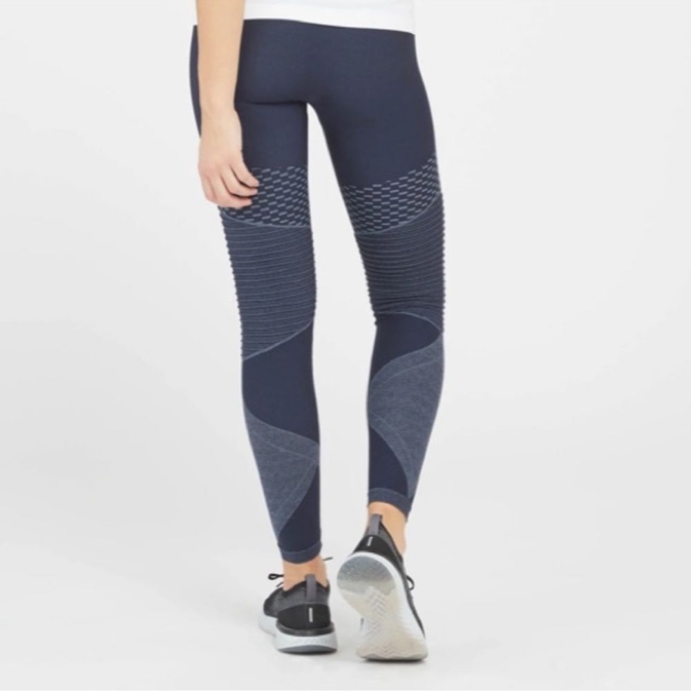 Spanx Look At Me Now Seamless Moto Leggings Indigo Blue Size XL - Picture 3 of 11